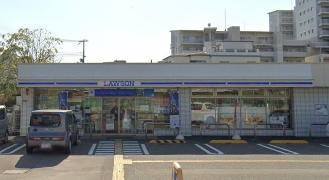 コンビニ　ローソン　西宮古川町店（コンビニ）まで81m