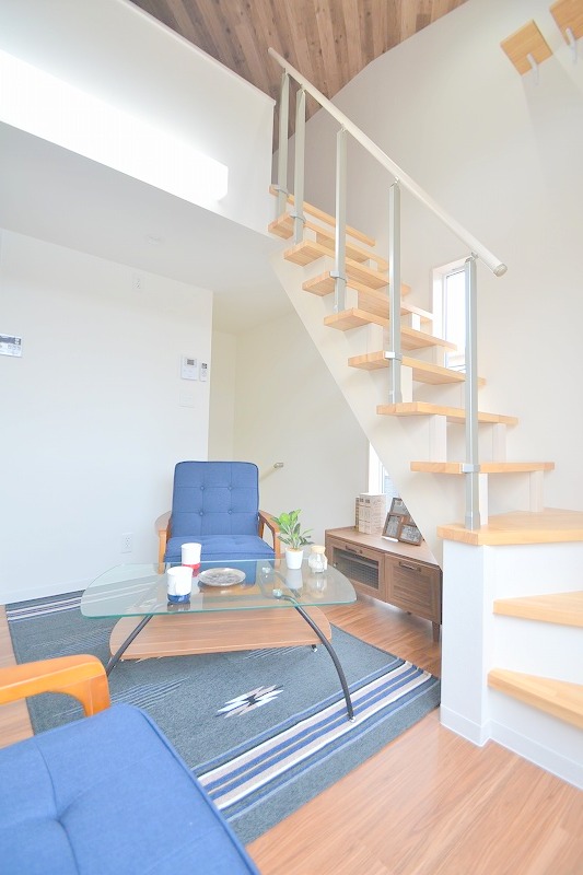 居室・リビング　モデルルーム(家具などは付きません)