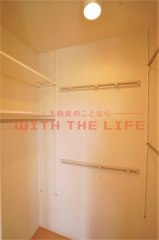 収納　たっぷりとした収納スペースです