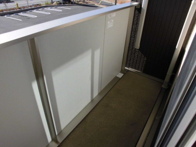 バルコニー　図面と現状に相違がある場合には現状を優先