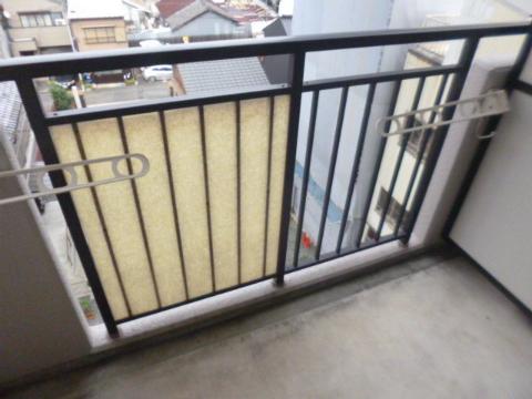 バルコニー　ベランダ