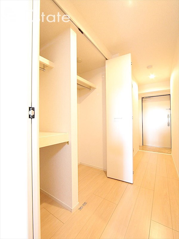 収納　クローゼット