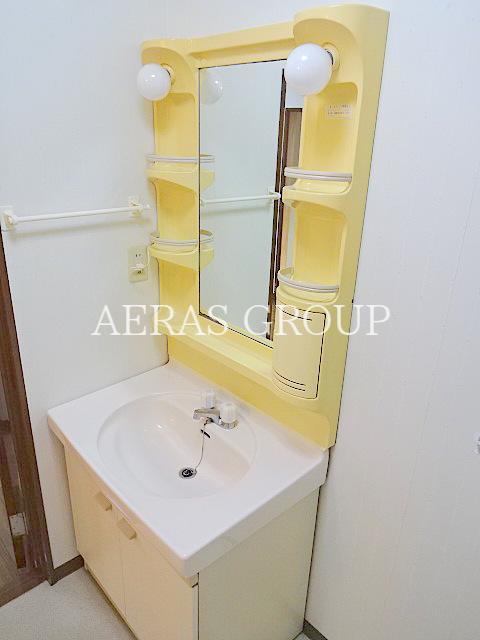 洗面設備　同仕様