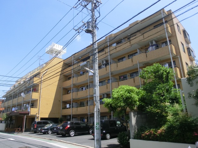 建物外観　鉄筋コンクリート造のしっかりしたマンションです。