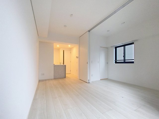 居室・リビング　こちらのリビングで趣味の時間をお楽しみください