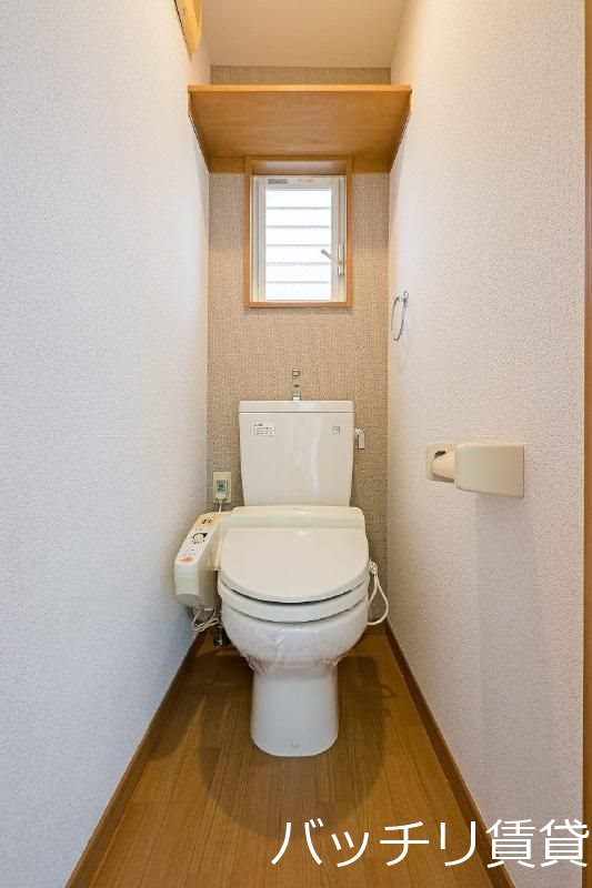 トイレ　同シリーズのイメージ画像の為、現状優先