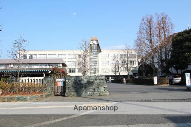 高校・高専　城ノ内高等学校（高校・高専）まで715m