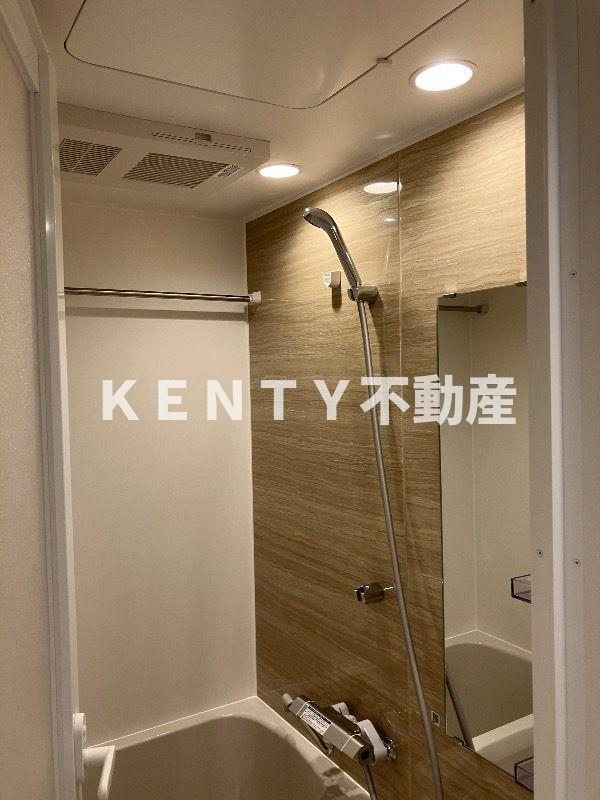 バス・シャワールーム　お風呂で日々の疲れを落としましょう