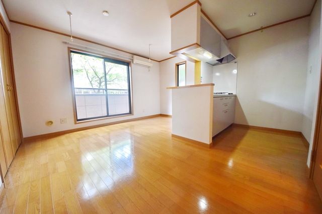 その他部屋・スペース　★８帖の洋室です★