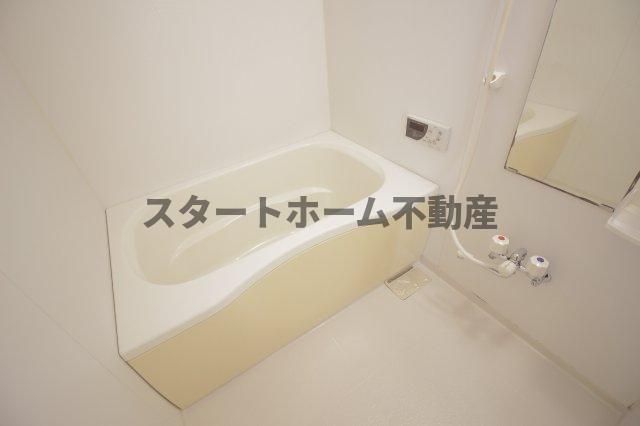 バス・シャワールーム　お風呂です