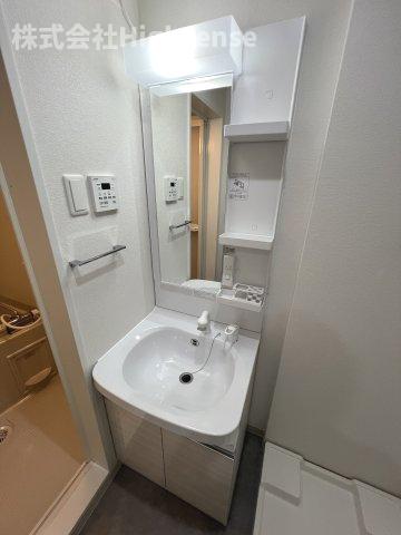 洗面設備　脱衣スペースもあります