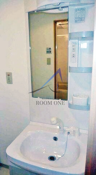 洗面設備　洗面台です。