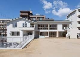 幼稚園・保育園　やしろ保育園（幼稚園・保育園）まで606m