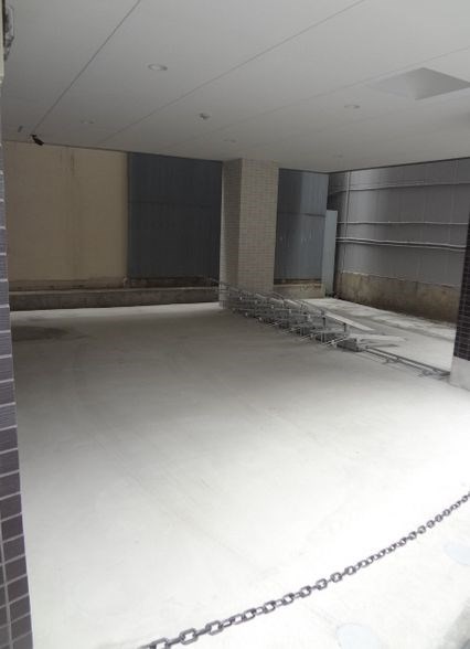 駐車場　駐輪場