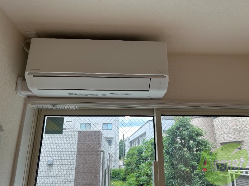 その他設備　エアコンです。これで一年中快適に過ごせますね。