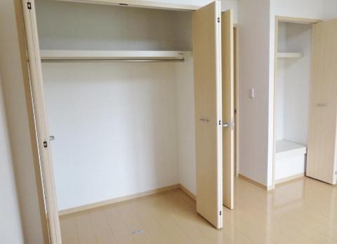 収納　クローゼット