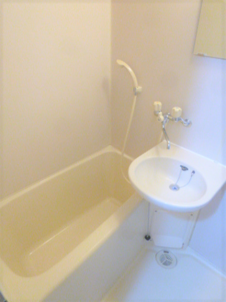 バス・シャワールーム　きれいなお風呂です