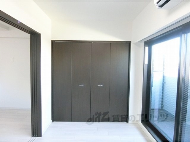 居室・リビング　洋室