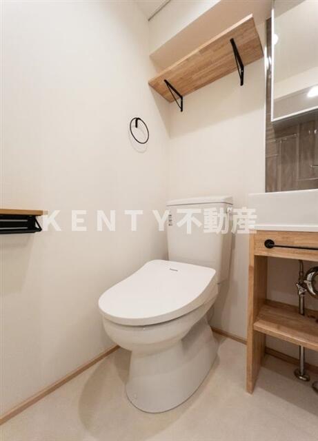 トイレ　ゆったりとした空間のトイレです