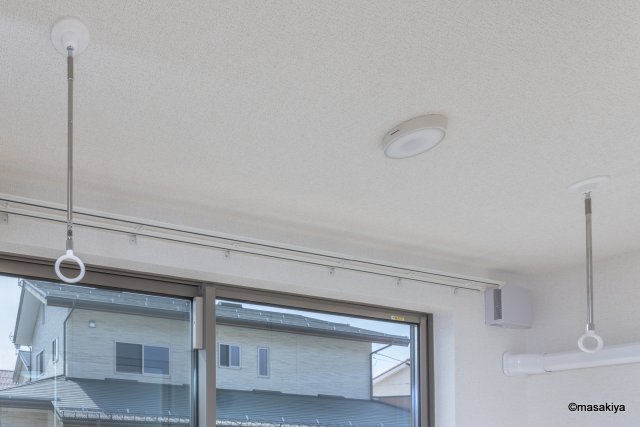 その他設備　室内物干し