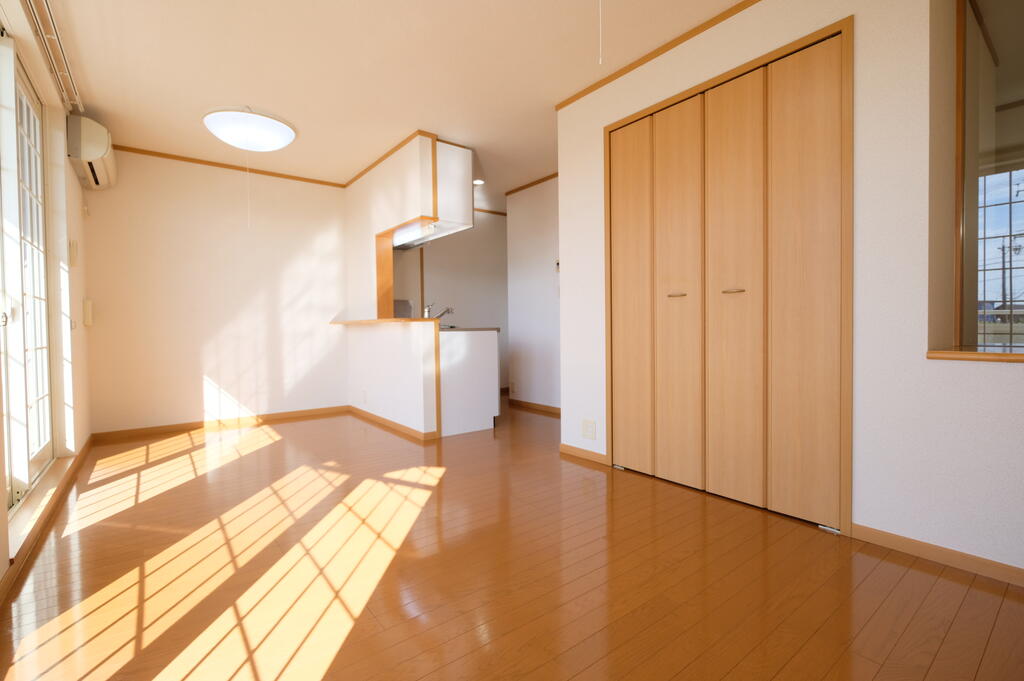 居室・リビング　写真は同型になります