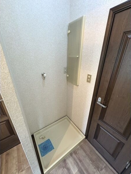 その他設備　室内洗濯機置き場です