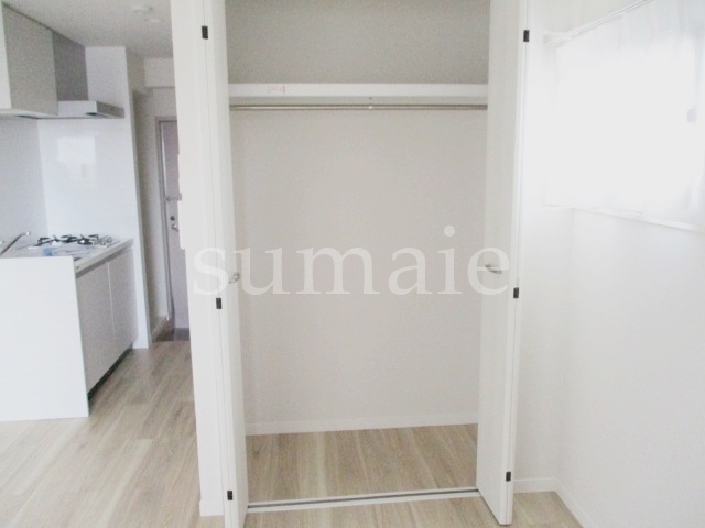 収納　洋室に付いてる収納です☆