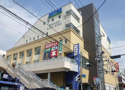 スーパー　西友（スーパー）まで418m