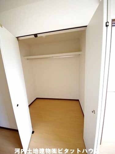 収納　類似室内