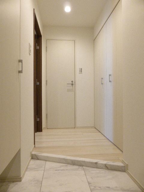 玄関　玄関※別部屋参考写真