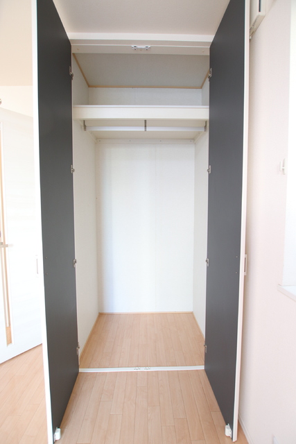 収納　奥行きのある収納