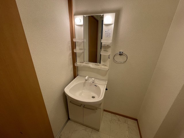 洗面設備　忙しい朝には欠かせない洗面所です