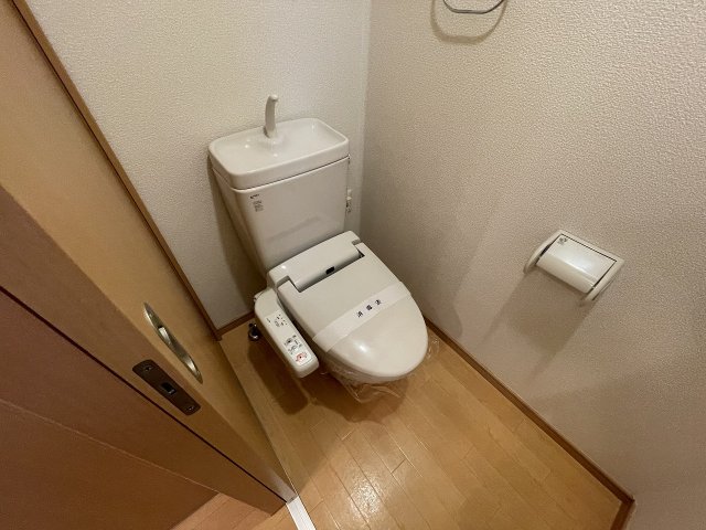 トイレ　シンプルで使いやすいトイレです