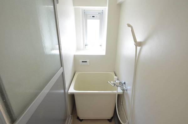 バス・シャワールーム　ビレッジハウスの同一物件・同一タイプの間取りの写真です