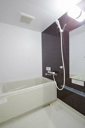 バス・シャワールーム　風呂