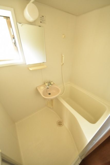 バス・シャワールーム　室内・室内設備