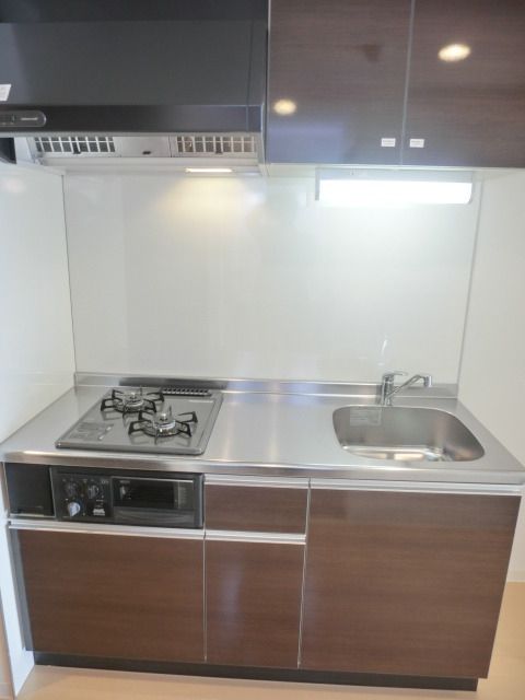 キッチン　グリル付2口ガスシステムキッチン