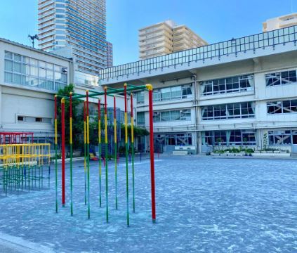 小学校　元加賀小学校（小学校）まで167m