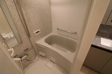 バス・シャワールーム　※別部屋参照