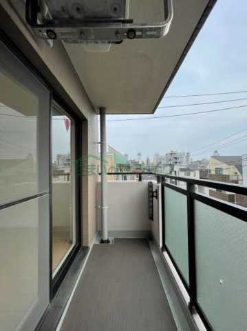 バルコニー　アソシエール駒沢