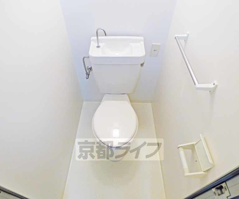 トイレ　トイレです。