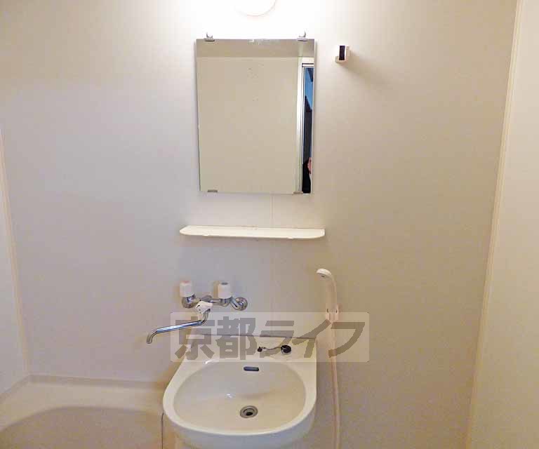 洗面設備　洗面台です。