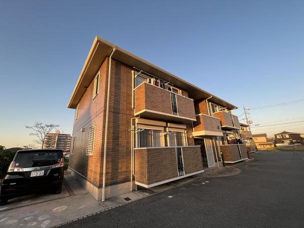 建物外観　大和ハウス施工物件！全室角部屋！