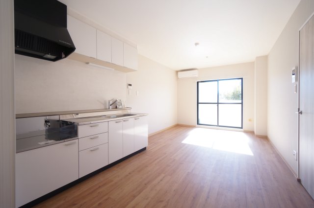 居室・リビング　当日の見学大歓迎！ ※すべて同タイプのお写真です