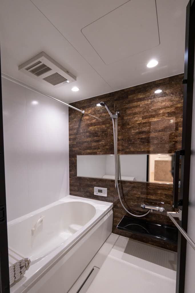 バス・シャワールーム