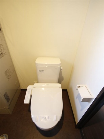 トイレ　ウォシュレット付のトイレ