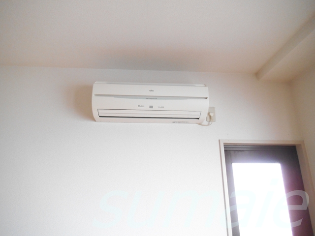 その他設備　エアコンは2基完備です♪
