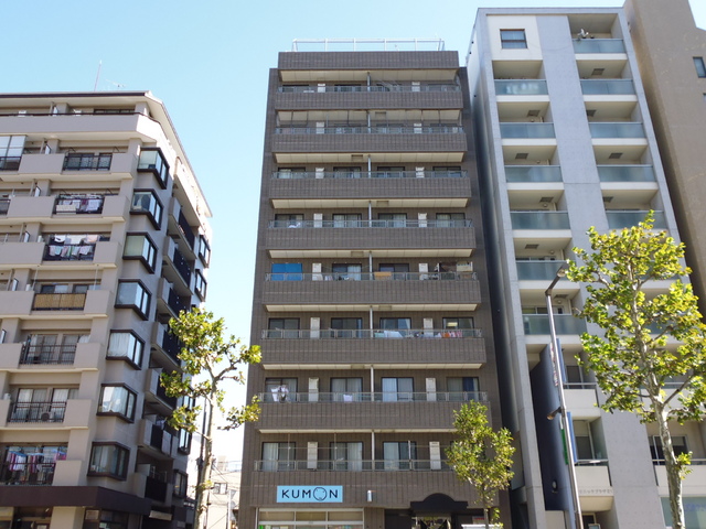 建物外観　タイル張りのオートロックマンション！