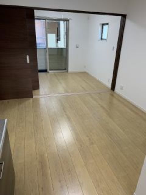 居室・リビング　同施工タイプ同仕様写真です。