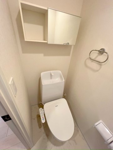 トイレ　清潔感のあるトイレです